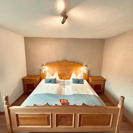 Pension Kreuzeck - Dein Gluecksplatz Am Lech Weissenbach am Lech Exterior photo