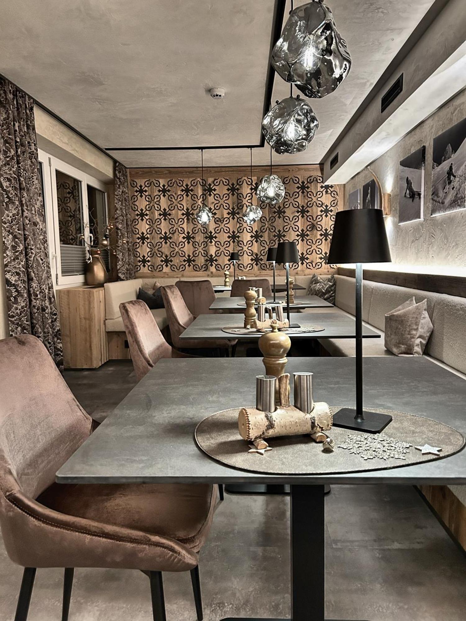 Hotel Kreuzeck - Dein Gluecksplatz Am Lech *